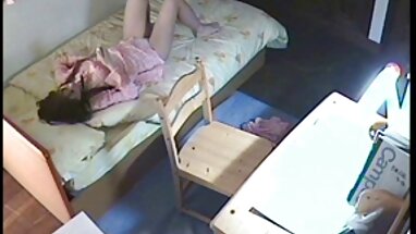 Sarışın altyazılı türkçe porno film izle içinde bir üçlü